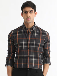 RARE RABBIT Men Keller Checked Slim Fit Spread Collar Cotton Shirt