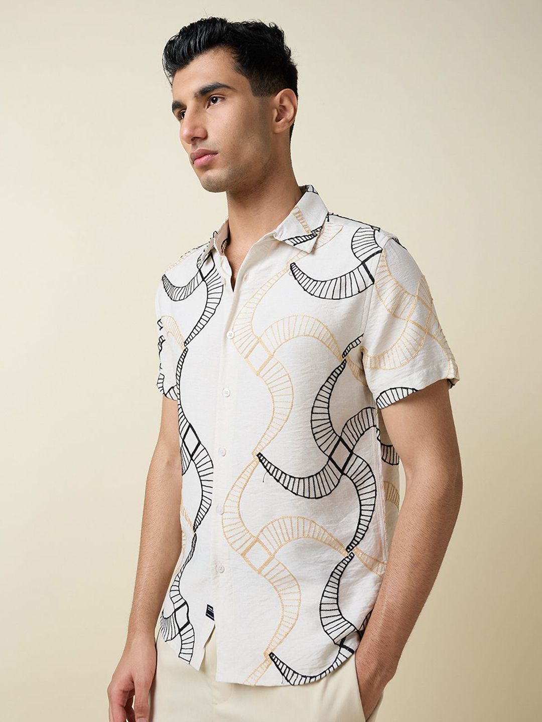Thomas Scott Men Embroidered Regular Fit Casual Shirt