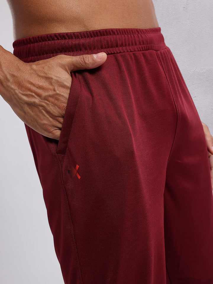 HRX by Hrithik Roshan Men Mid-Rise Rapid-Dry Training Joggers