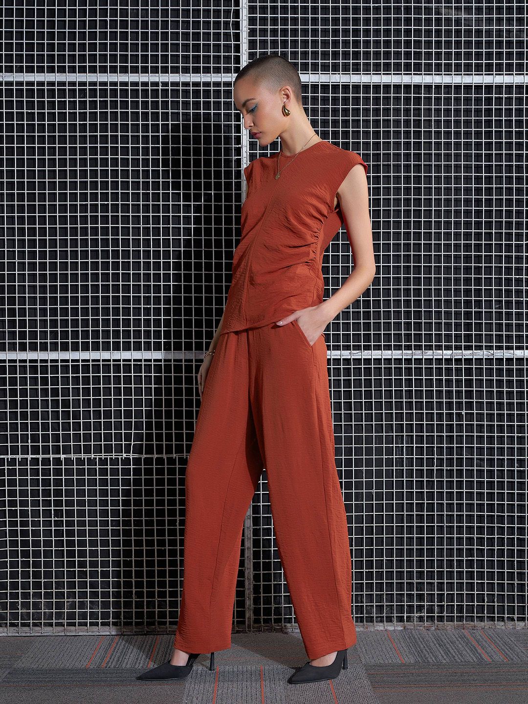SASSAFRAS  Women Round  neck Sleeveless  Top & Trouser Co-Or