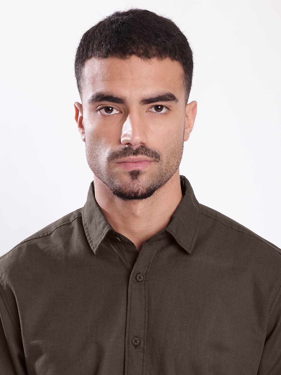 Bene Kleed Spread Collar Cotton Linen Regular Fit Casual Shirt