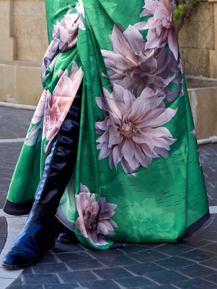 Saree mall Floral Printed Satin Sarees