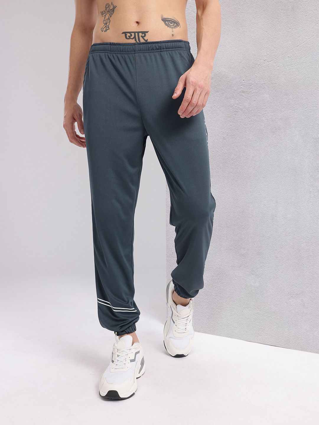 HRX by Hrithik Roshan Men Rapid-Dry Training Joggers