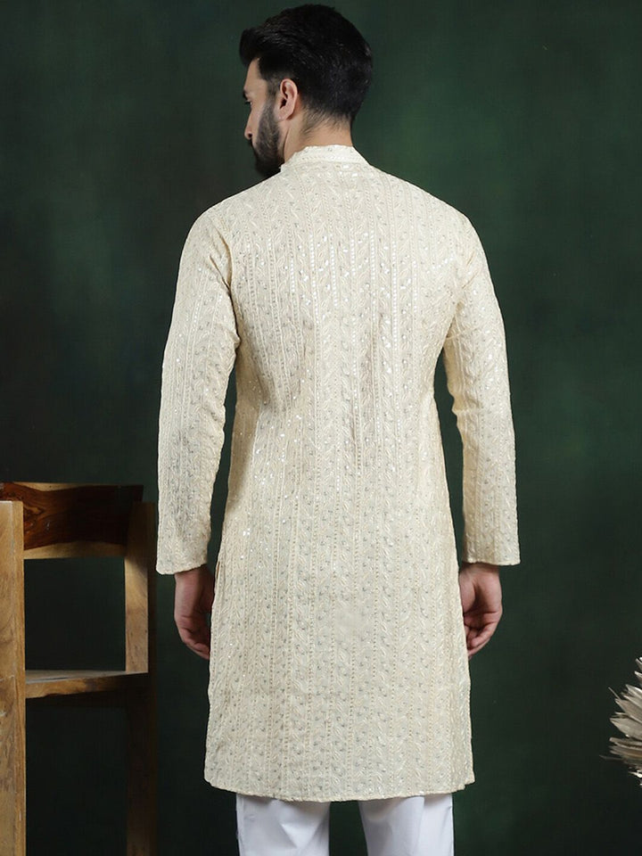 SOJANYA LUXE Floral Embroidered Thread Work Cotton Silk Straigth Kurta