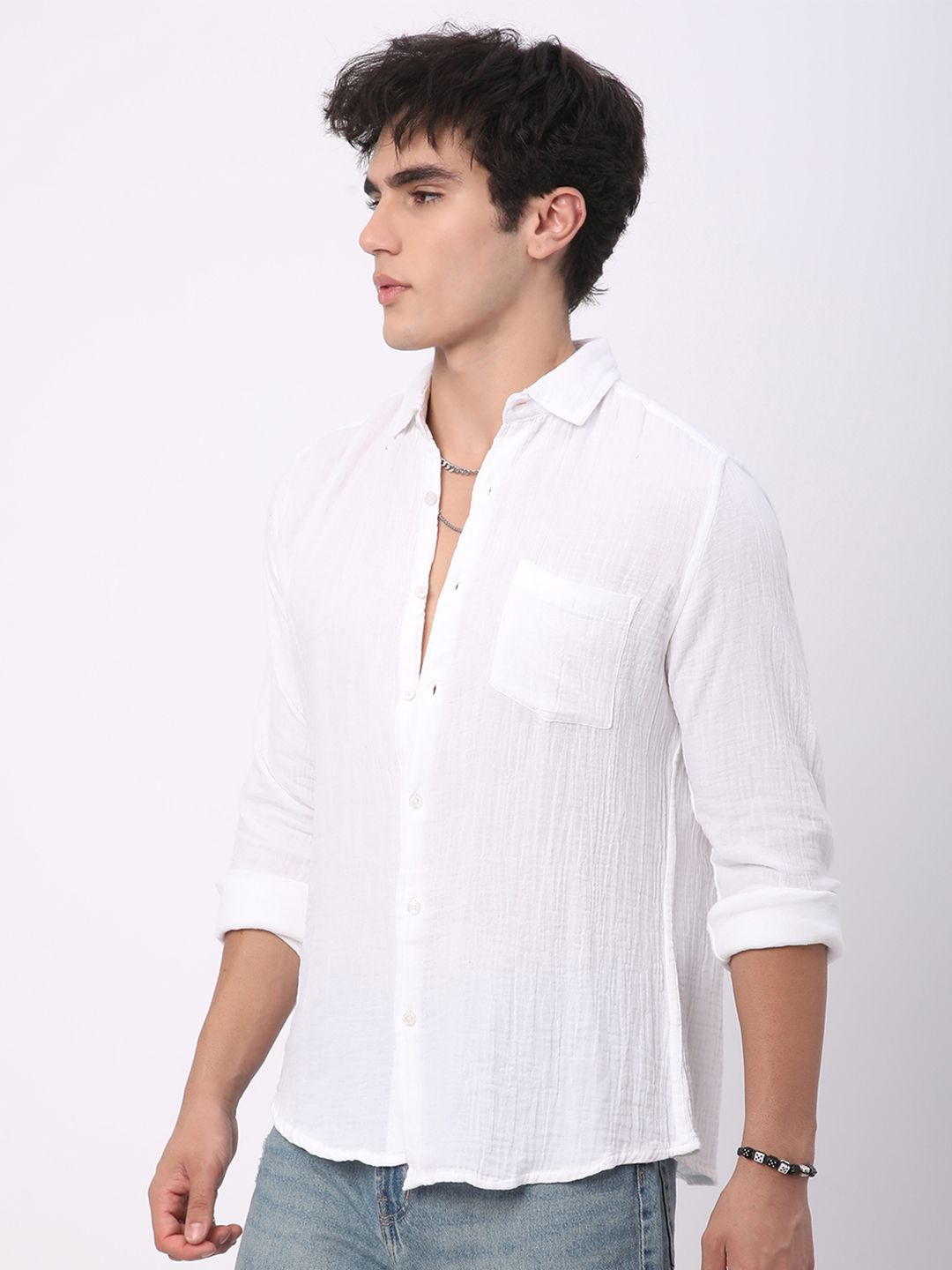 VASTRADO Men Classic Cutaway Collar Solid Cotton Slim Fit Casual Shirt