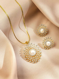 Rubans 18k Pearl & Putih Kalung Kalung Zirkonia Berpaling Emas