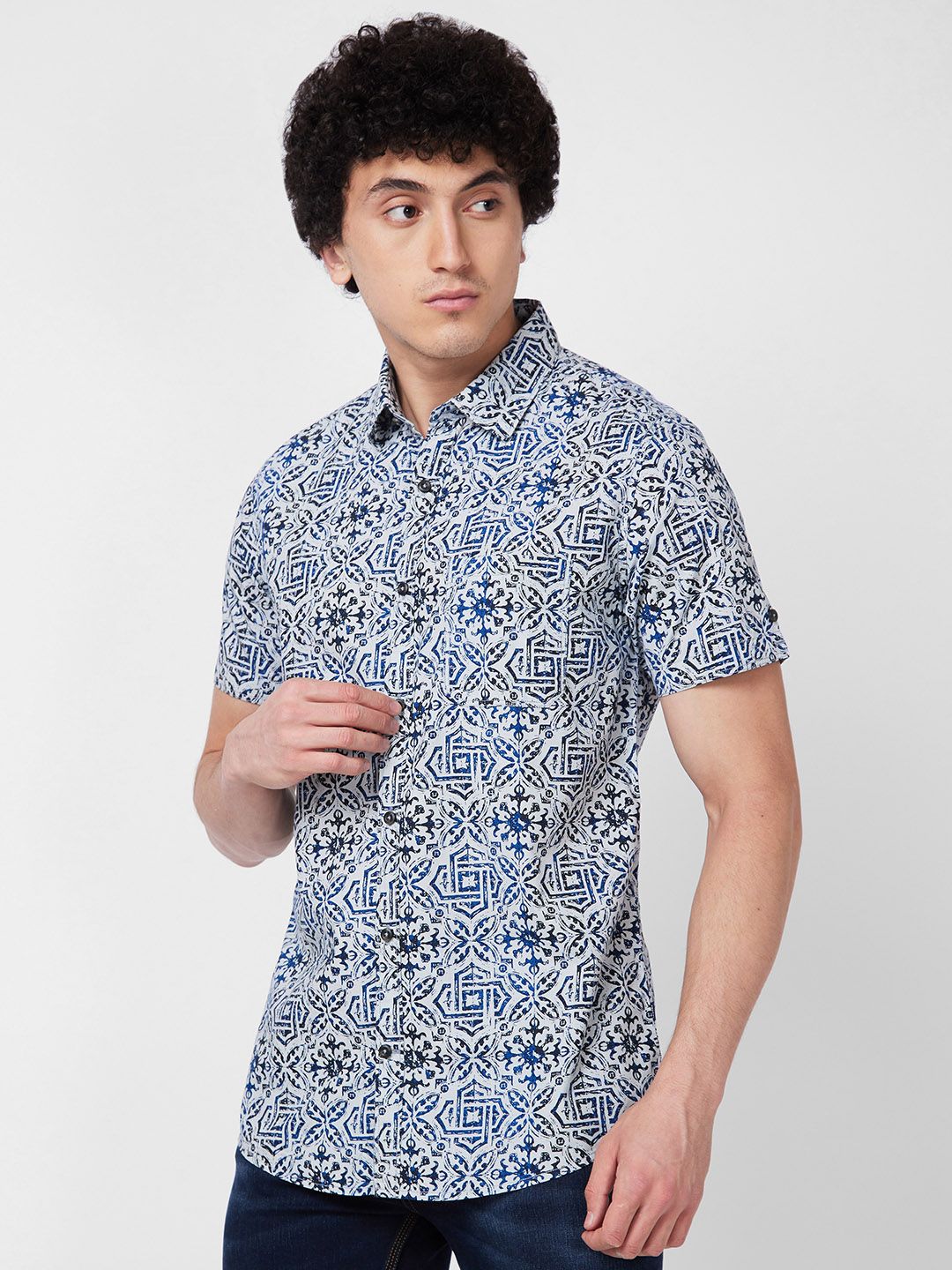 SPYKAR Floral Printed Cotton Casual Shirt