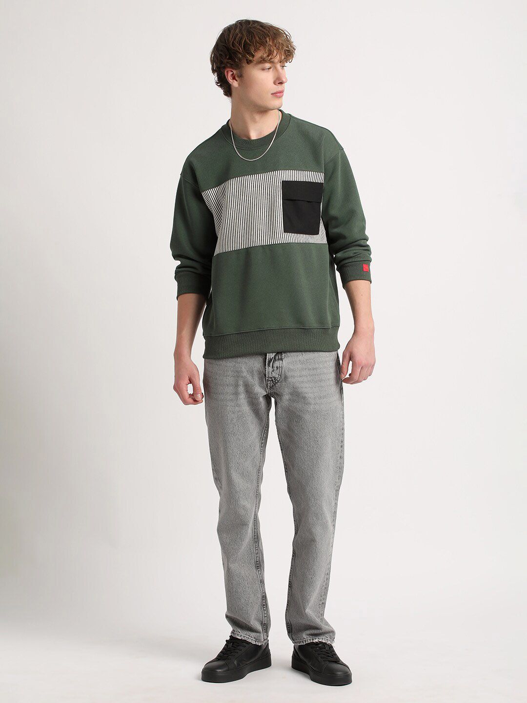 THE BEAR HOUSE Colourblocked Pullover Sweatshirt