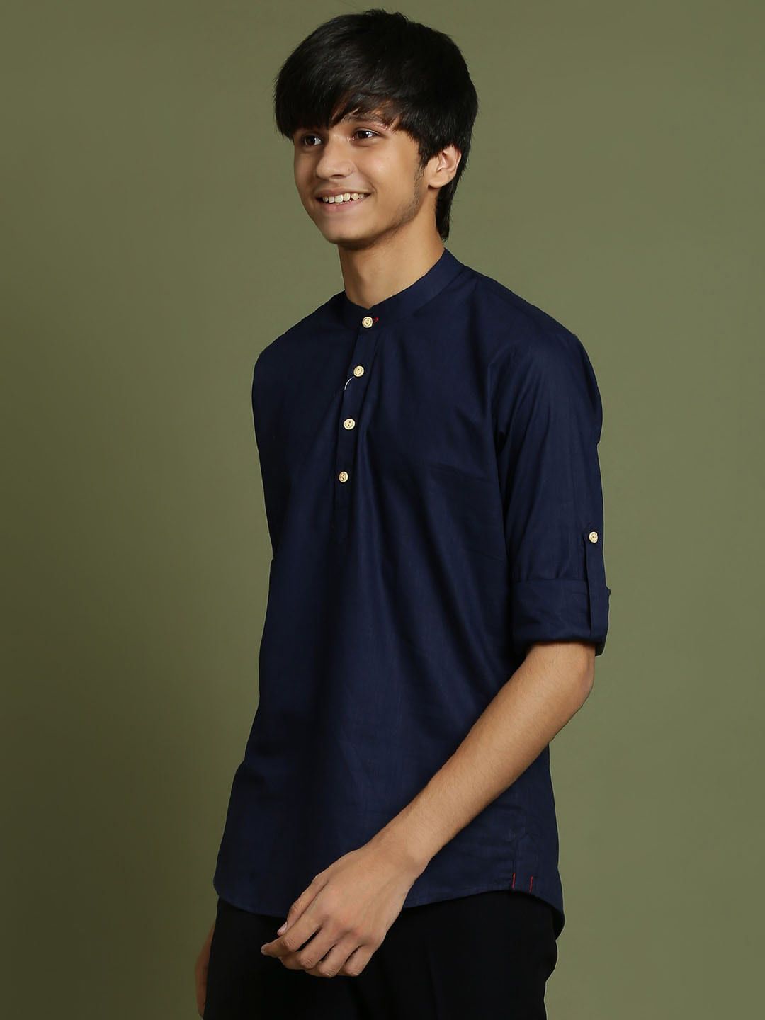 VASTRAMAY Boys Band Collar Roll-Up Sleeves Straight Kurta