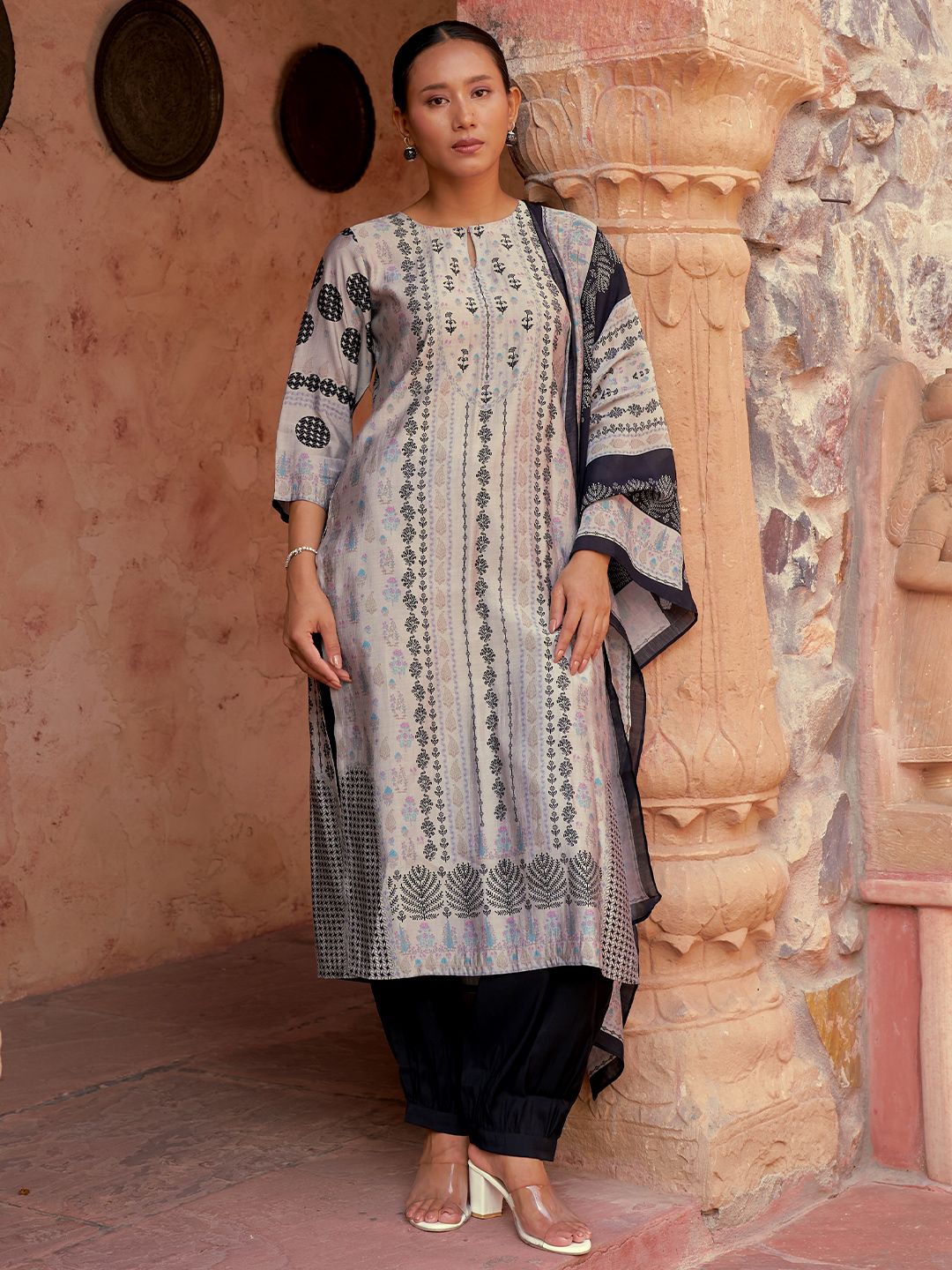 Libas Floral Printed Straight Kurta with Salwar & Dupatta