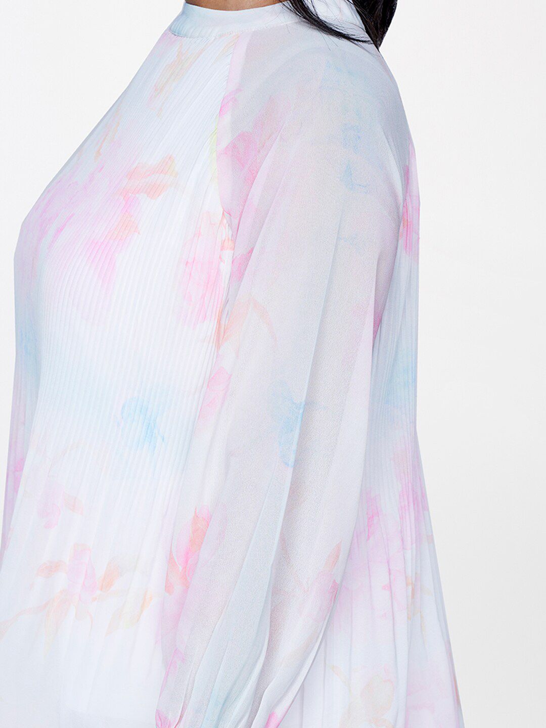 AND Abstract Printed Raglan Sleeves Top
