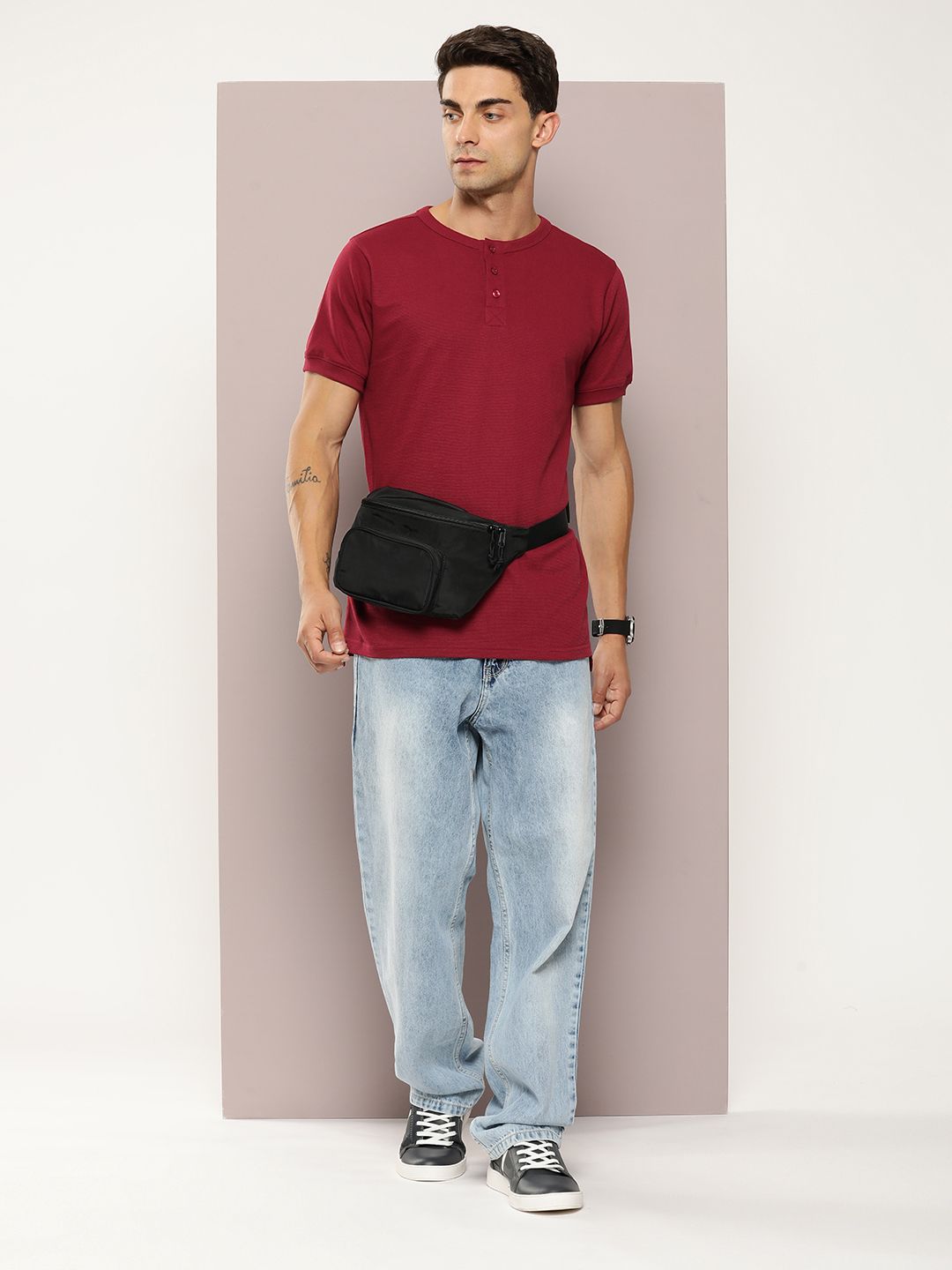 DILLINGER Men Henley Neck Honeycomb Structure T-shirt