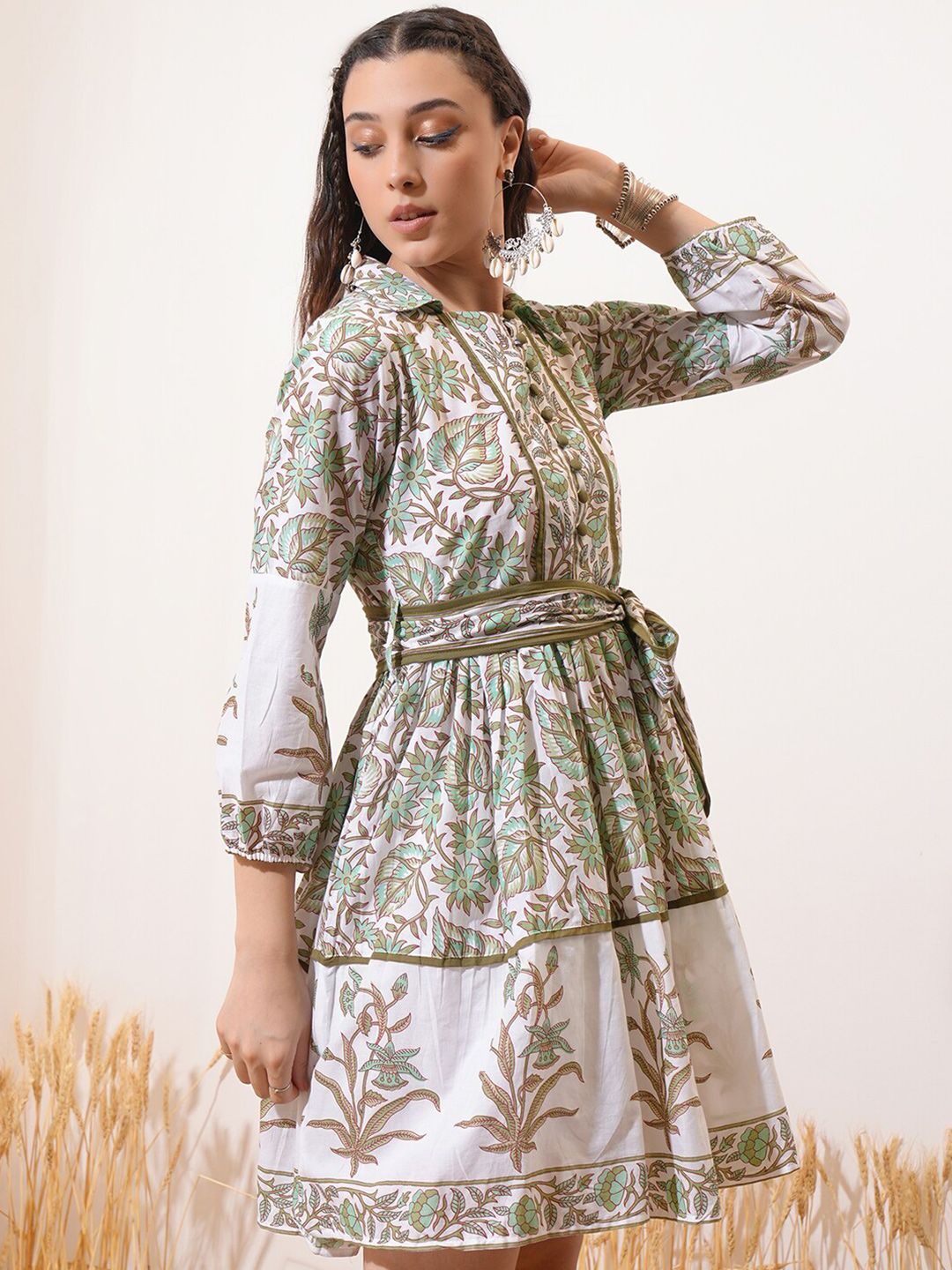 Vishudh Green Floral Printed Puff Sleeve Tie-Ups Fit & Flare Dress With Belt