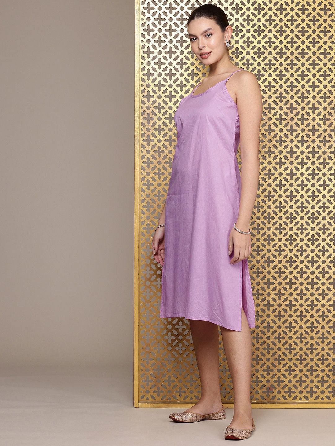 House of Pataudi Jashn Self Designed Embroidered Detail A-Line Midi Dress