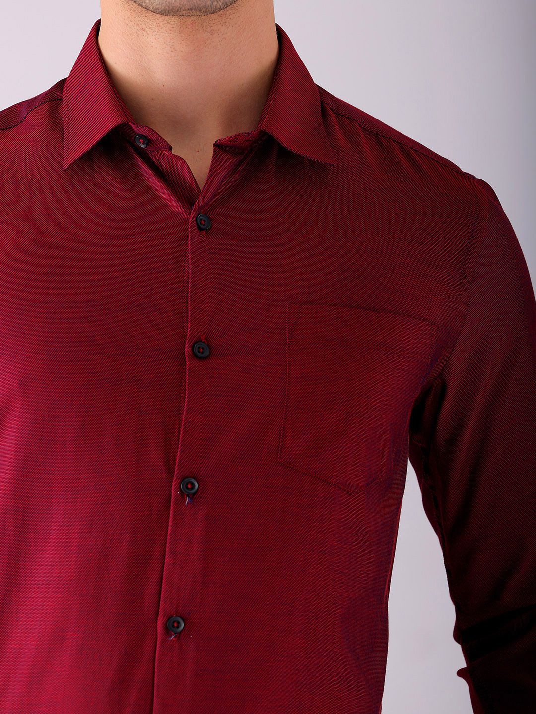 The Indian Garage Co. X Luxe Men Solid Slim Fit Opaque Formal Shirt