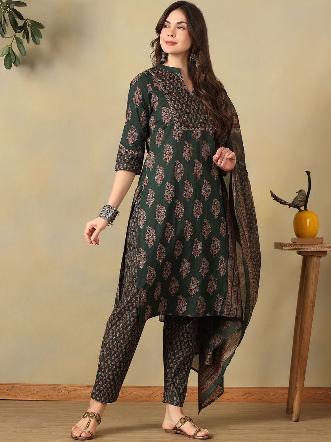 Motif Etnik Wanita Mamicha Bercetak Cermin Biasa Berfungsi Kurta Kapas Tulen dengan Seluar & Dengan Dupatta