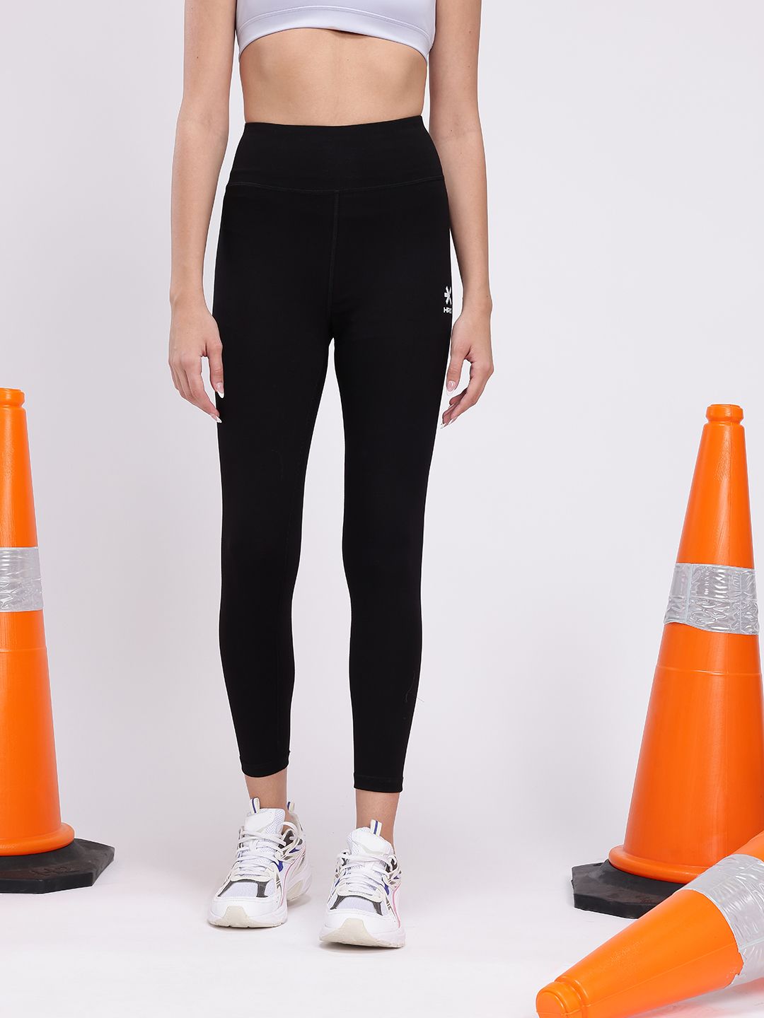 HRX by Hrithik Roshan Women Lifestyle Cropped Tights