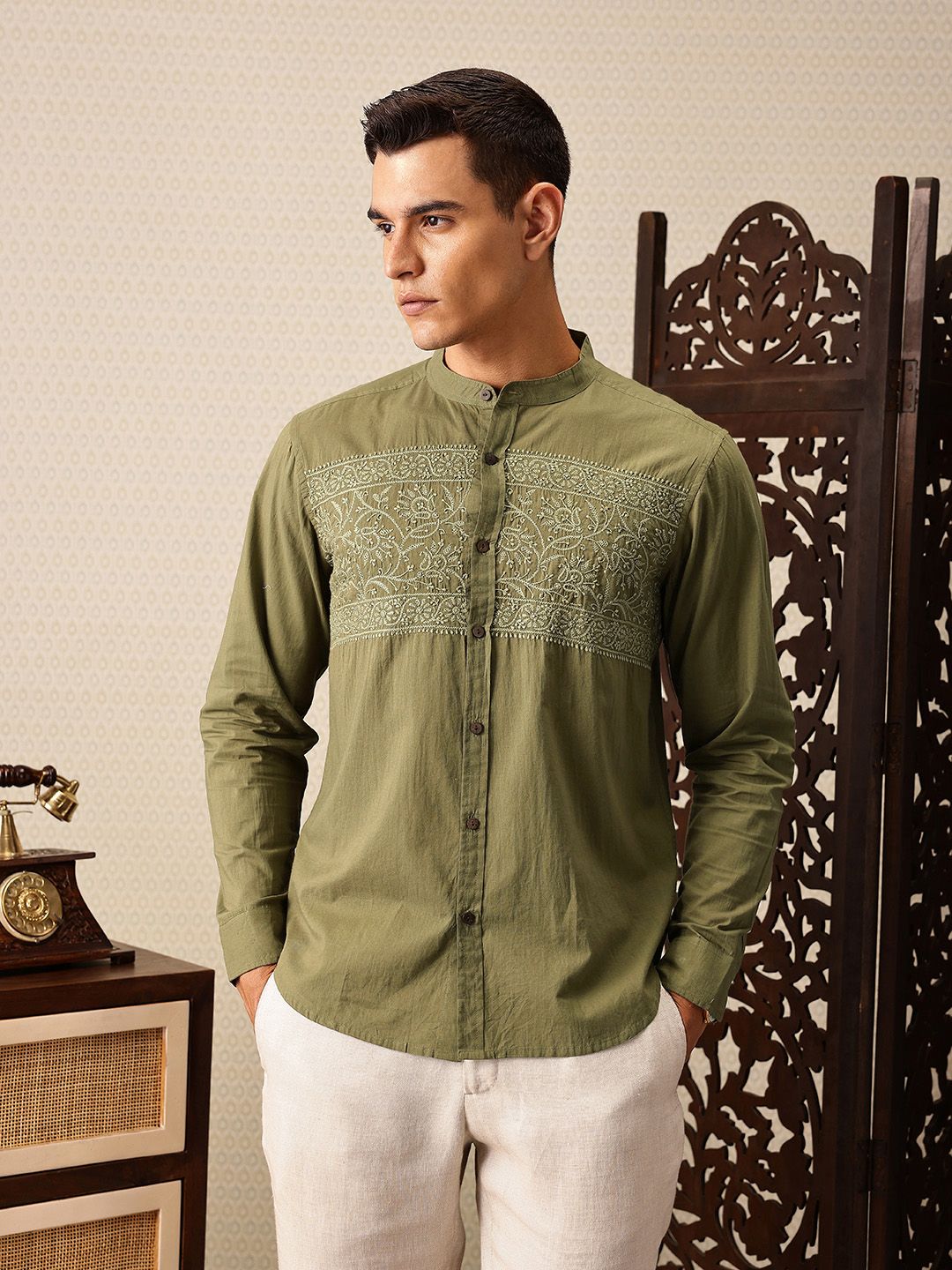 House of Pataudi Embroidered Pure Cotton Jashn Shirt