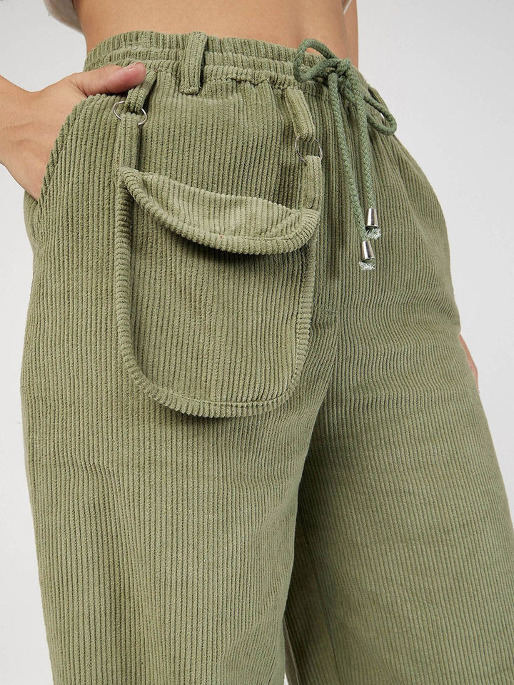 SASSAFRAS Women Olive Green Straight Fit Pure Cotton Parallel Trousers