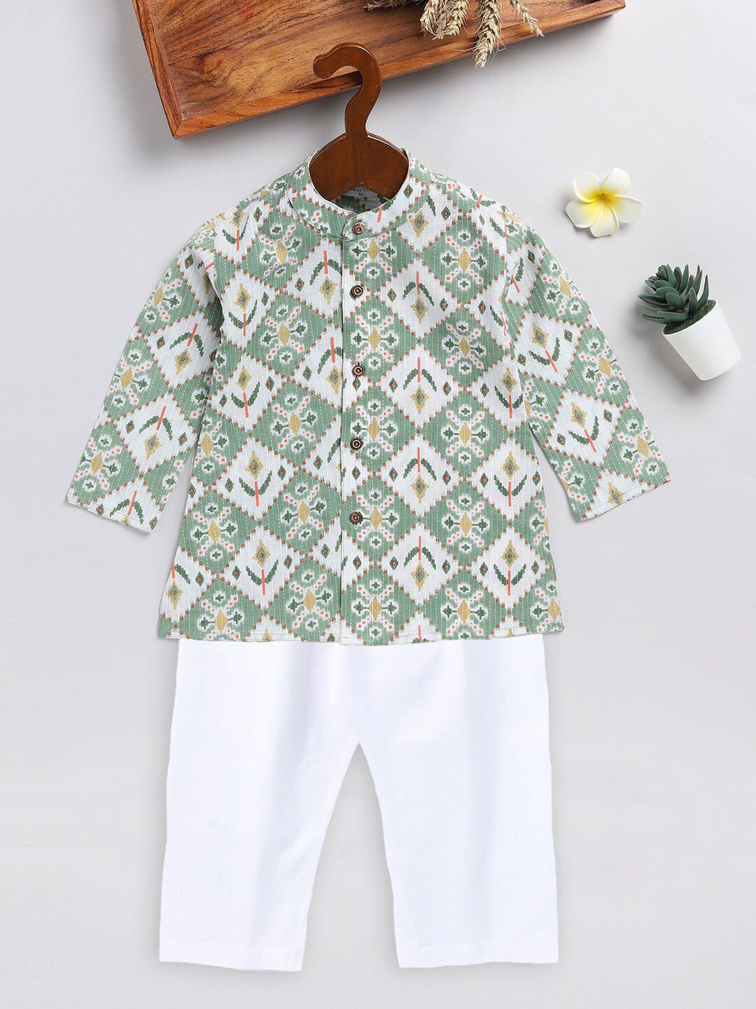 Vastramay Boys Abstract Printed kurta dengan piyama