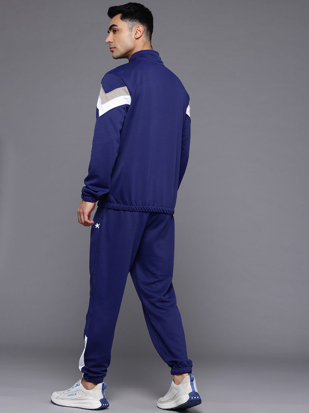 HRX by Hrithik Roshan Chevron Printed Rapid-Dry Running Zip-Up Tracksuit
