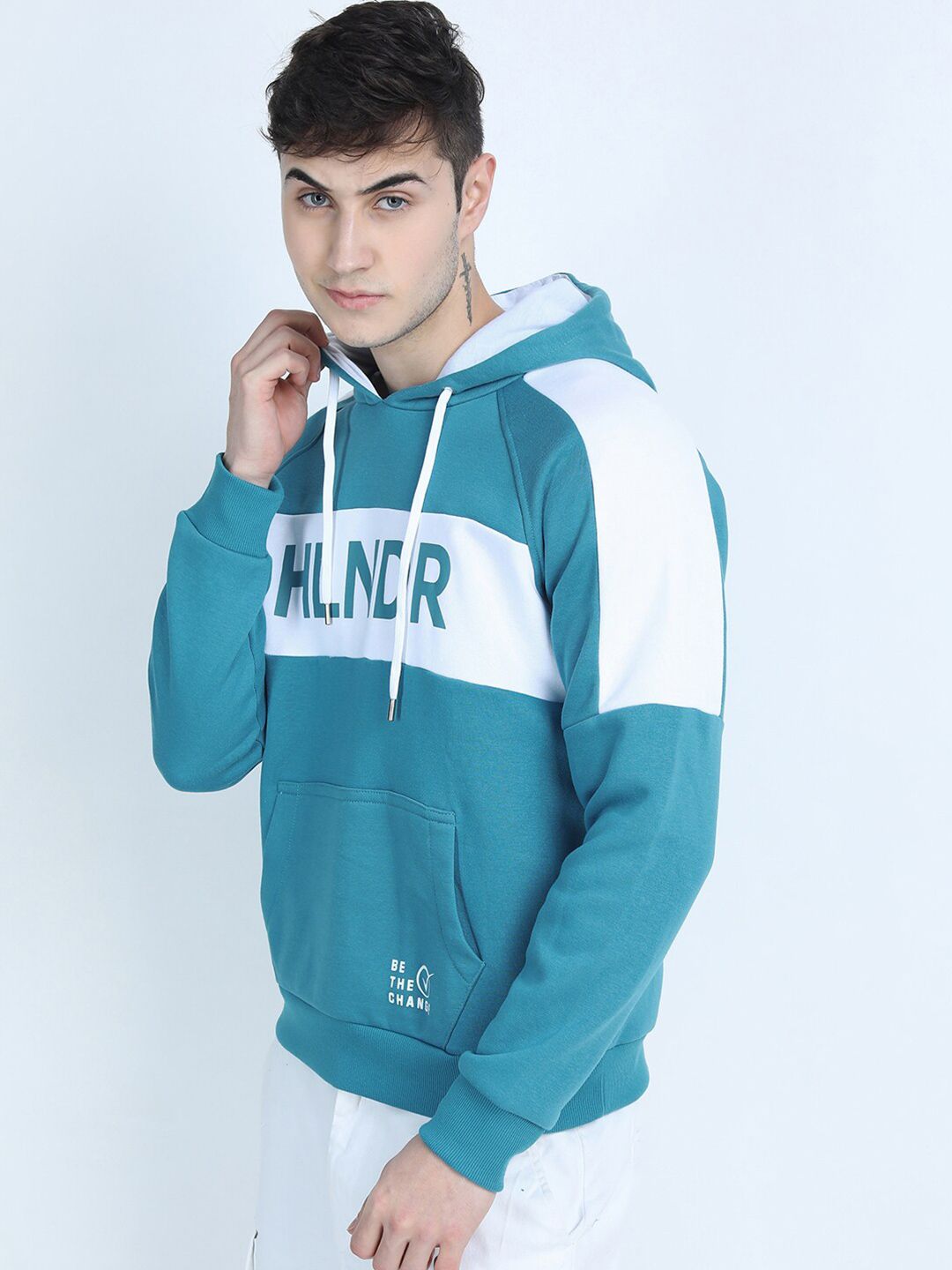 HIGHLANDER Men Teal Colourblocked Hooded Sweatshirt