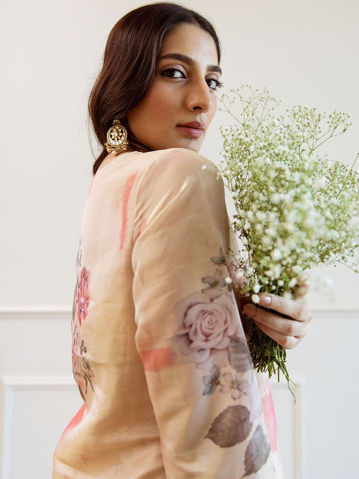 Indo Era Women Floral Printed Regular Kurta with Trousers Dupatta