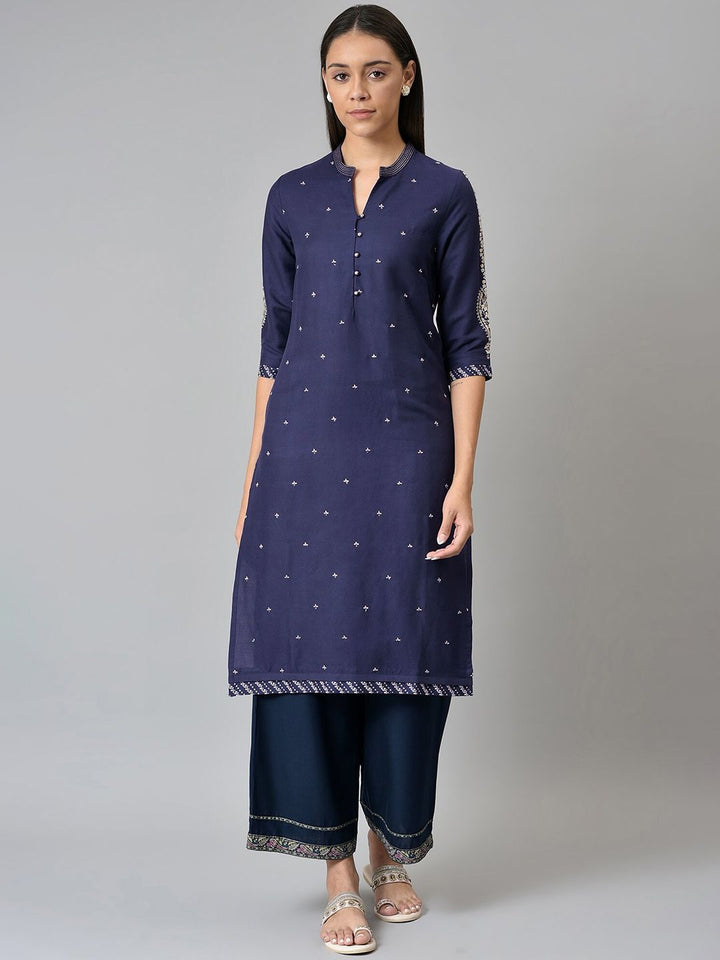 W Women Blue Thread Work Kurta