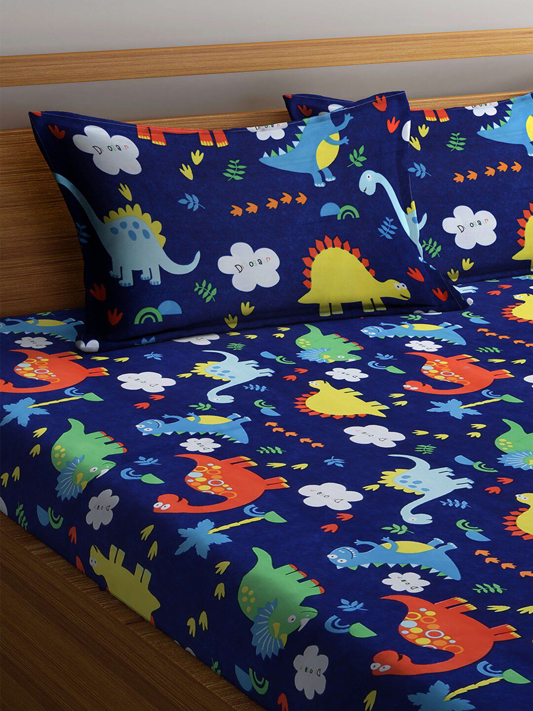 KLOTTHE Blue & Orange Cartoon Characters 300 TC Fitted King Bedsheet with 2 Pillow Covers