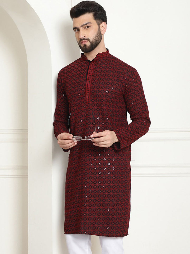 SOJANYA Geometric Embroidered Sequinned Pure Cotton Kurta