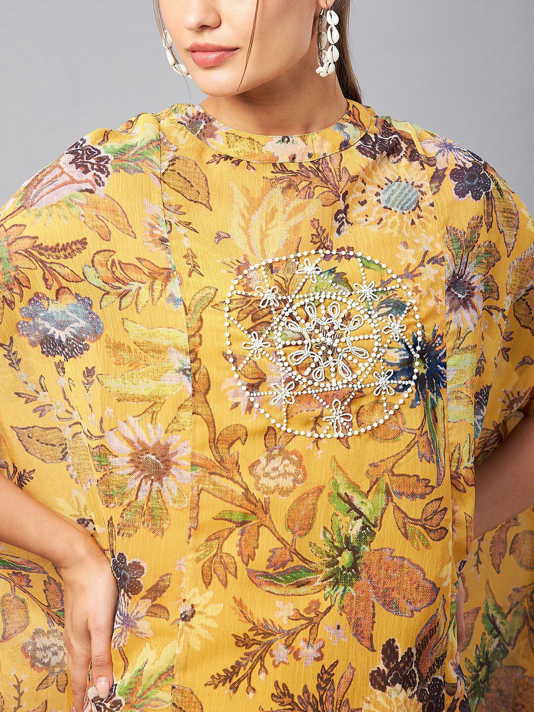 Antheaa Floral Printed Round Neck Tunic With Flared Palazzos Co-Ords
