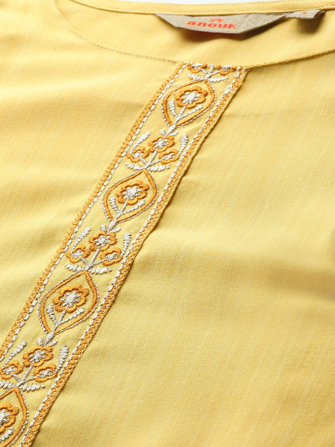 Anouk Yoke Design Embroidered Kurta