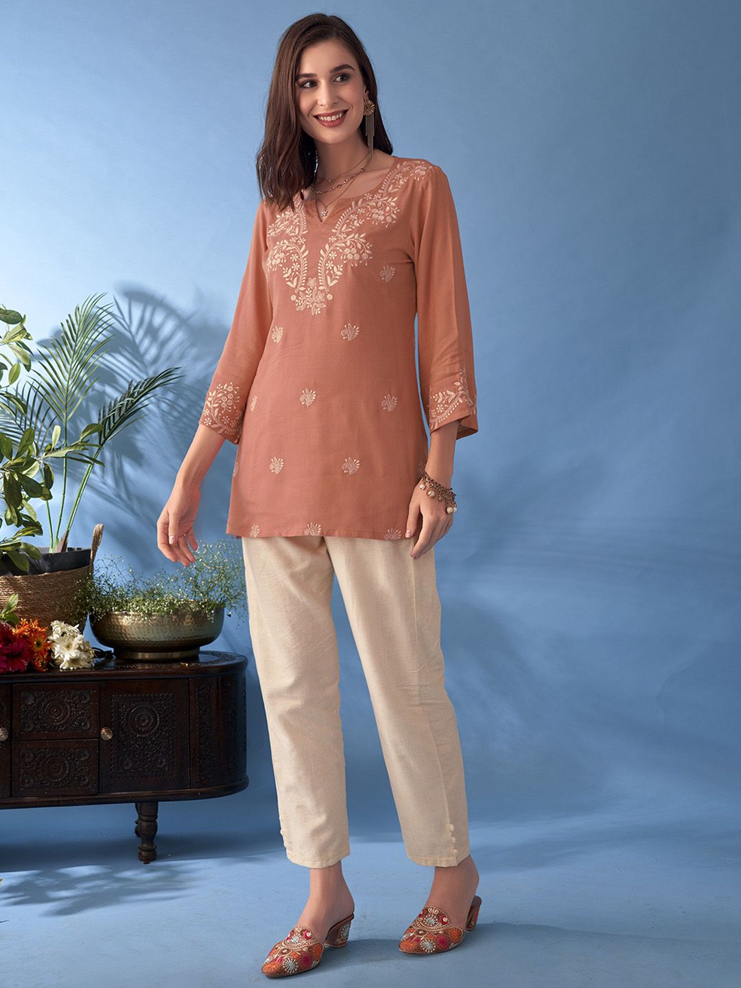 Anouk Floral Embroidered Notch Neck Straight Kurti