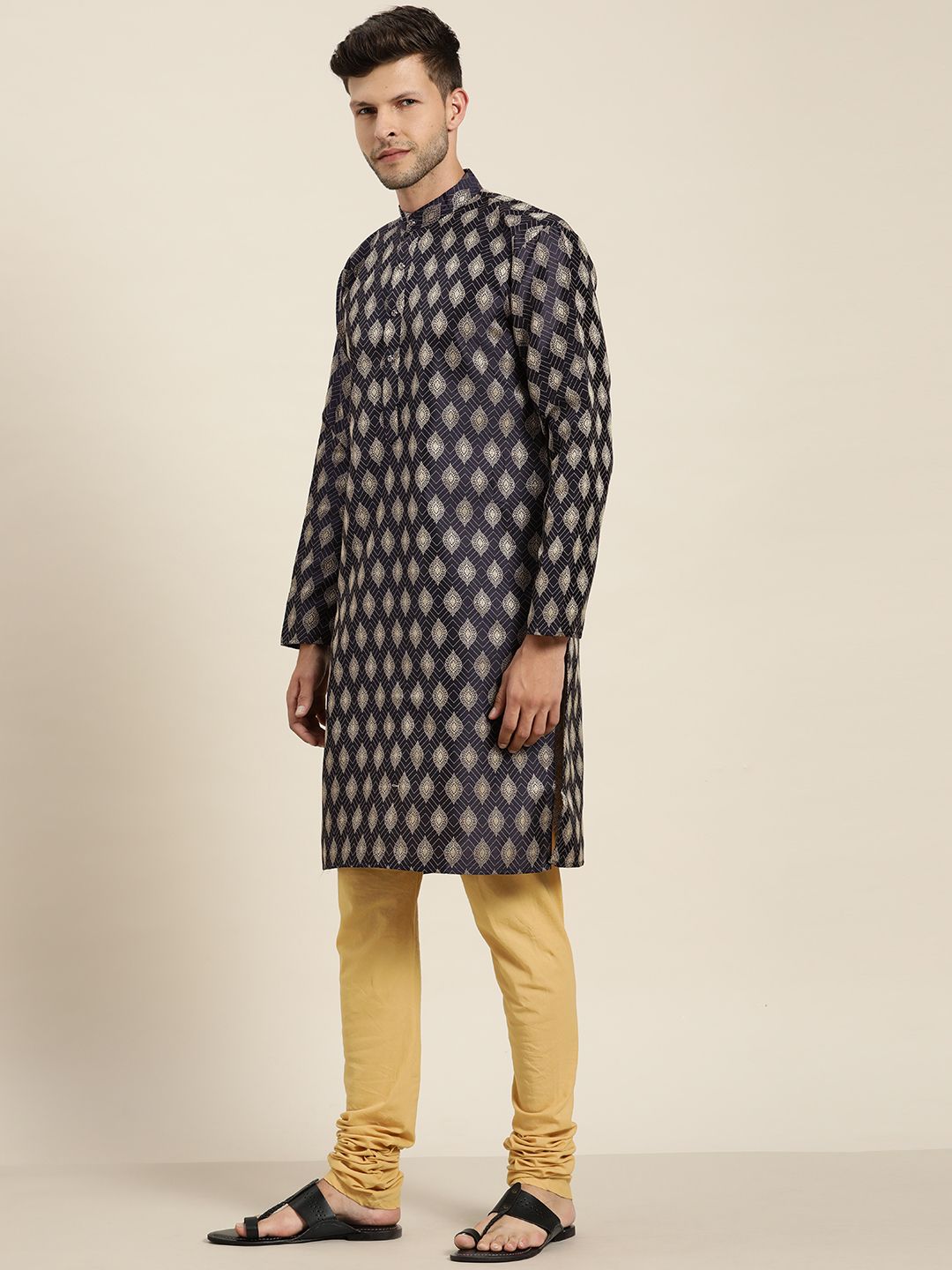 SOJANYA Lelaki Navy Blue & Golden Jacquard Woven Design Kurta