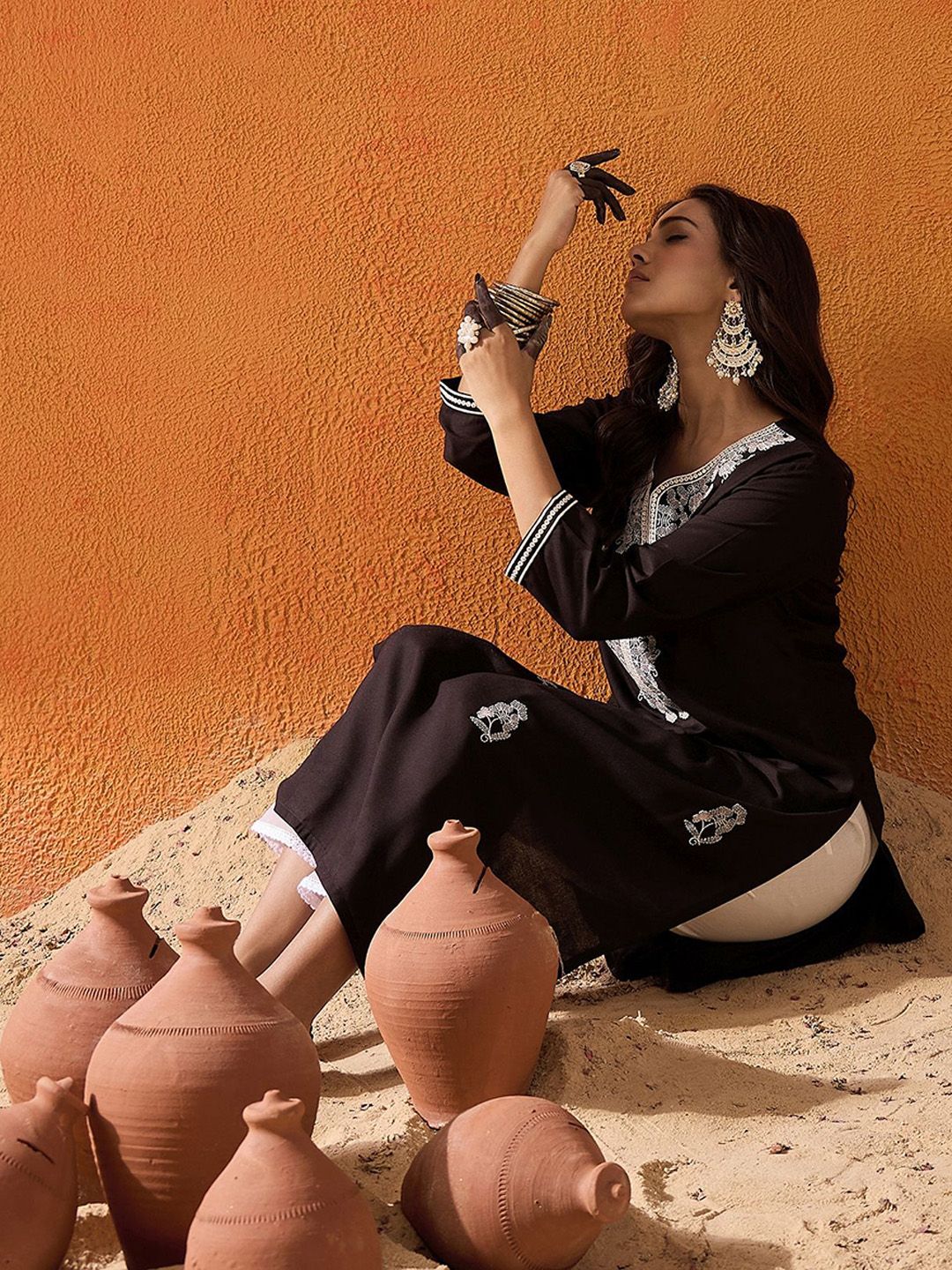 Indo Era Ethnic Motifs Embroidered Straight Kurta