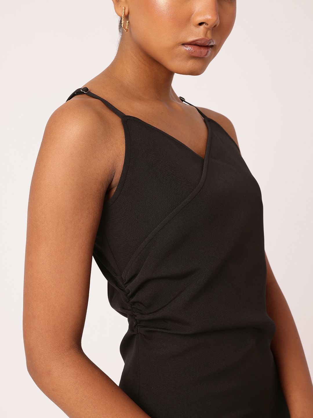 DressBerry Grunge Chic Ruched Side High Slit Sheath Midi Dress