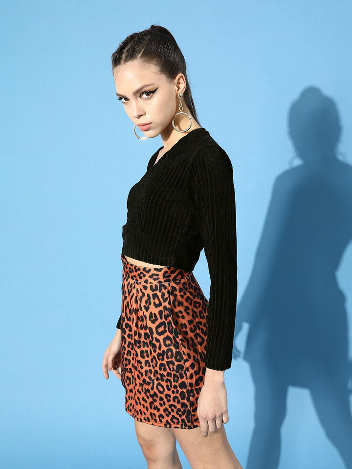 STREET 9 Women Stylish Black Solid Cropped Top