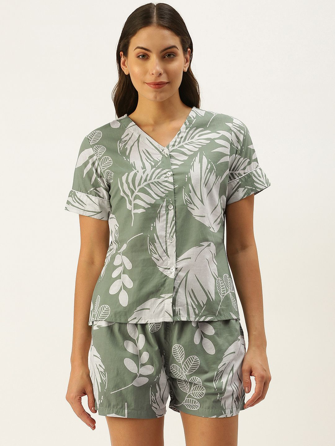 SANSKRUTIHOMES Women Green & White Pure Cotton Printed Shorts Set