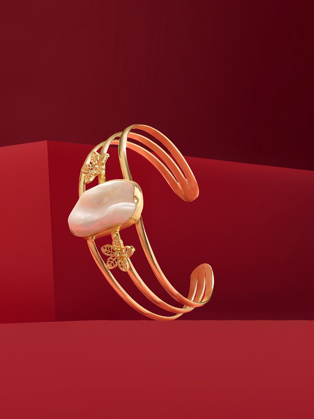 Gelang Manset Bersalut Emas Zaveri Mutiara