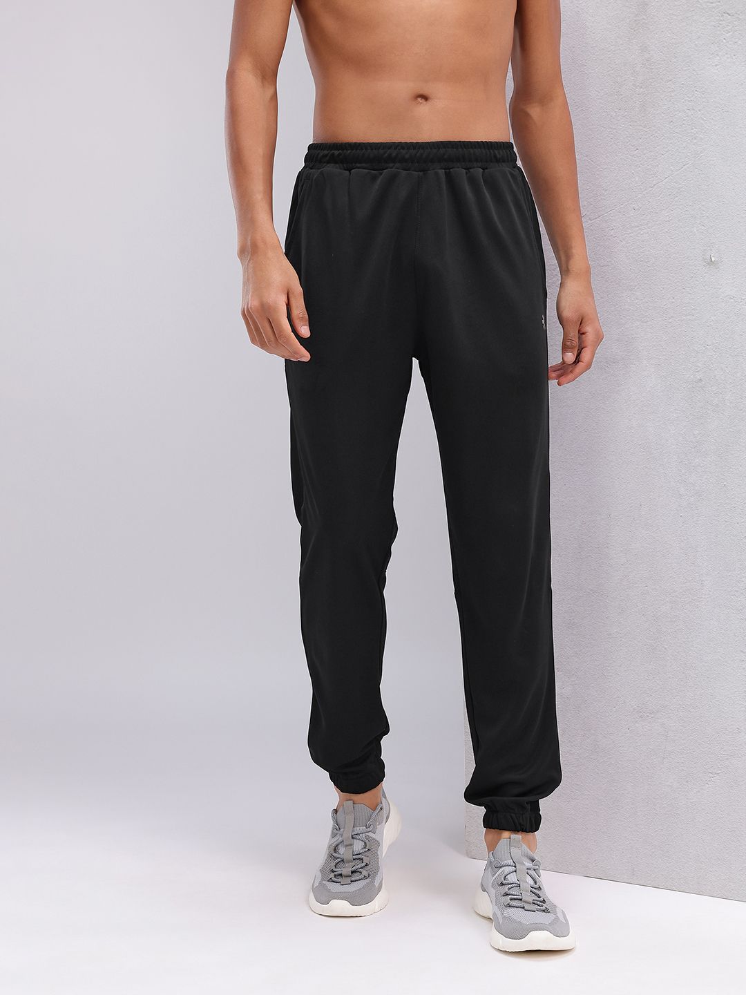 HRX by Hrithik Roshan Mid-Rise Training Joggers