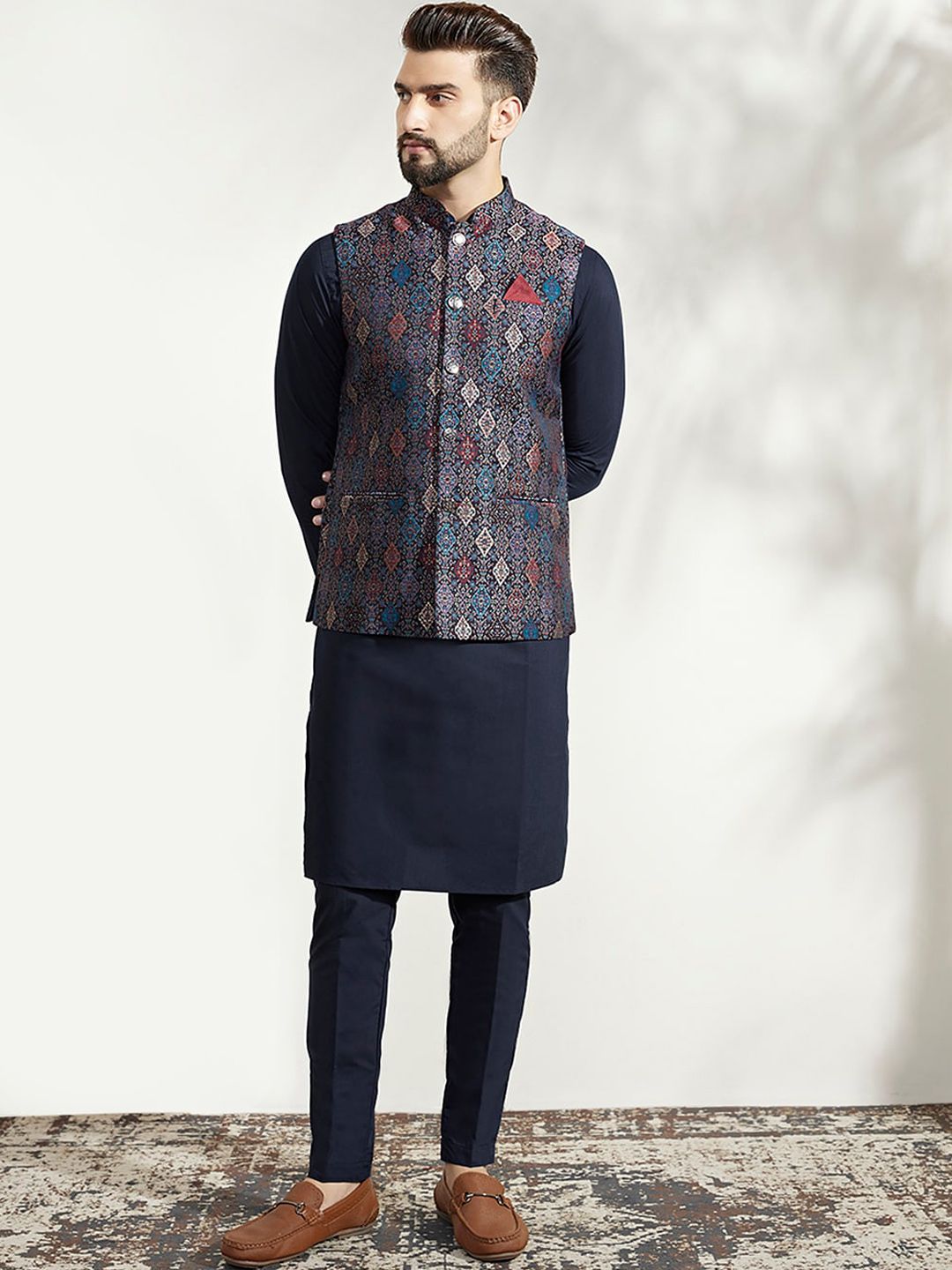 KISAH Men Woven Jacquard Regular Fit Ethnic Motifs Kurta Jacket Trouser Set