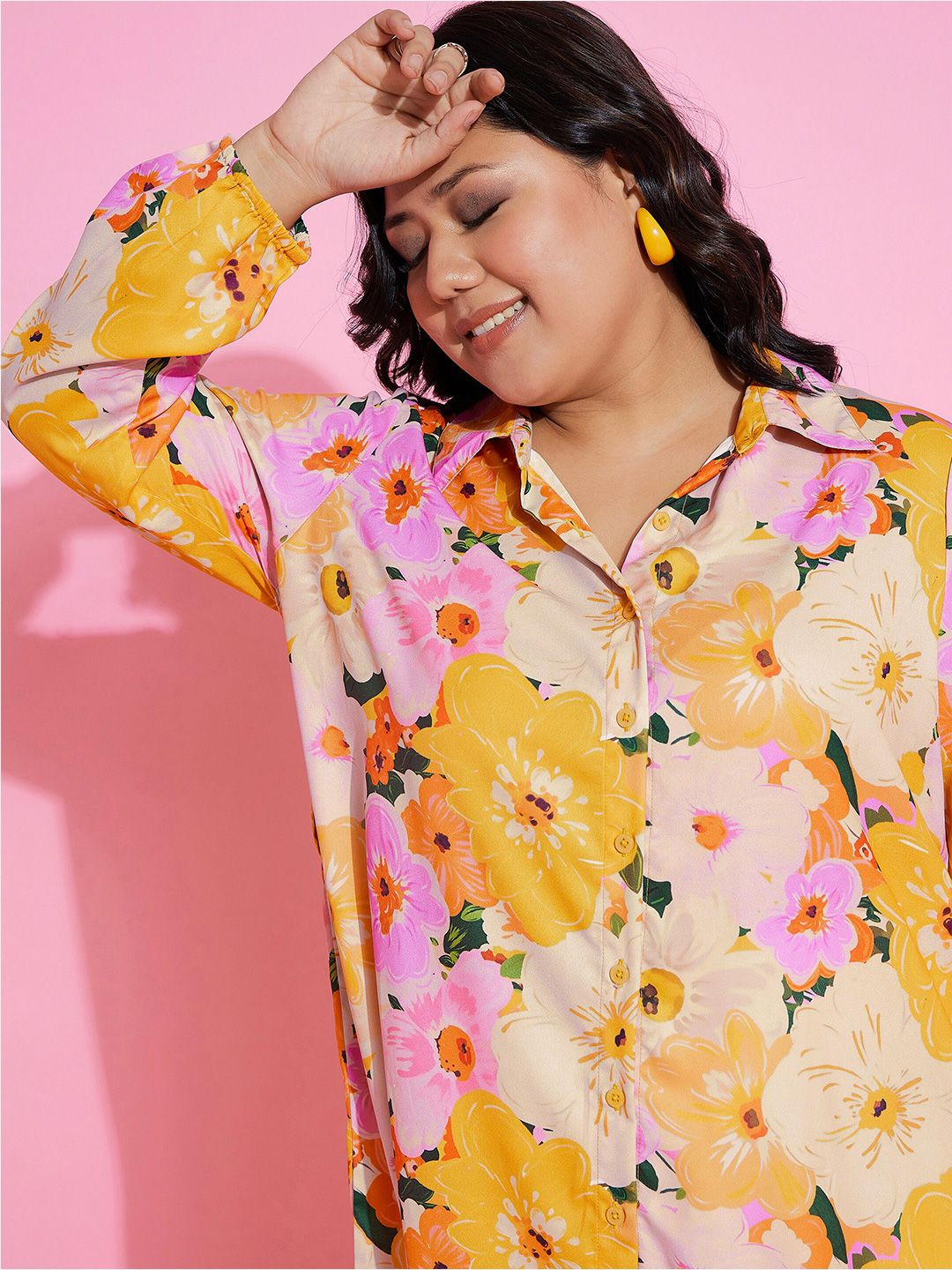 SASSAFRAS Curve Plus Size Floral Printed Comfort Longline Casual Shirt