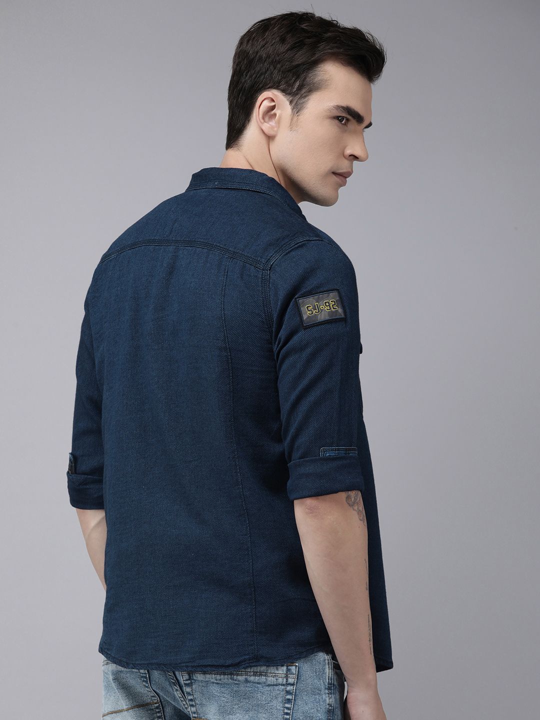 SPYKAR Men Slim Fit Textured Opaque Self Design Pure Cotton Casual Shirt With Applique