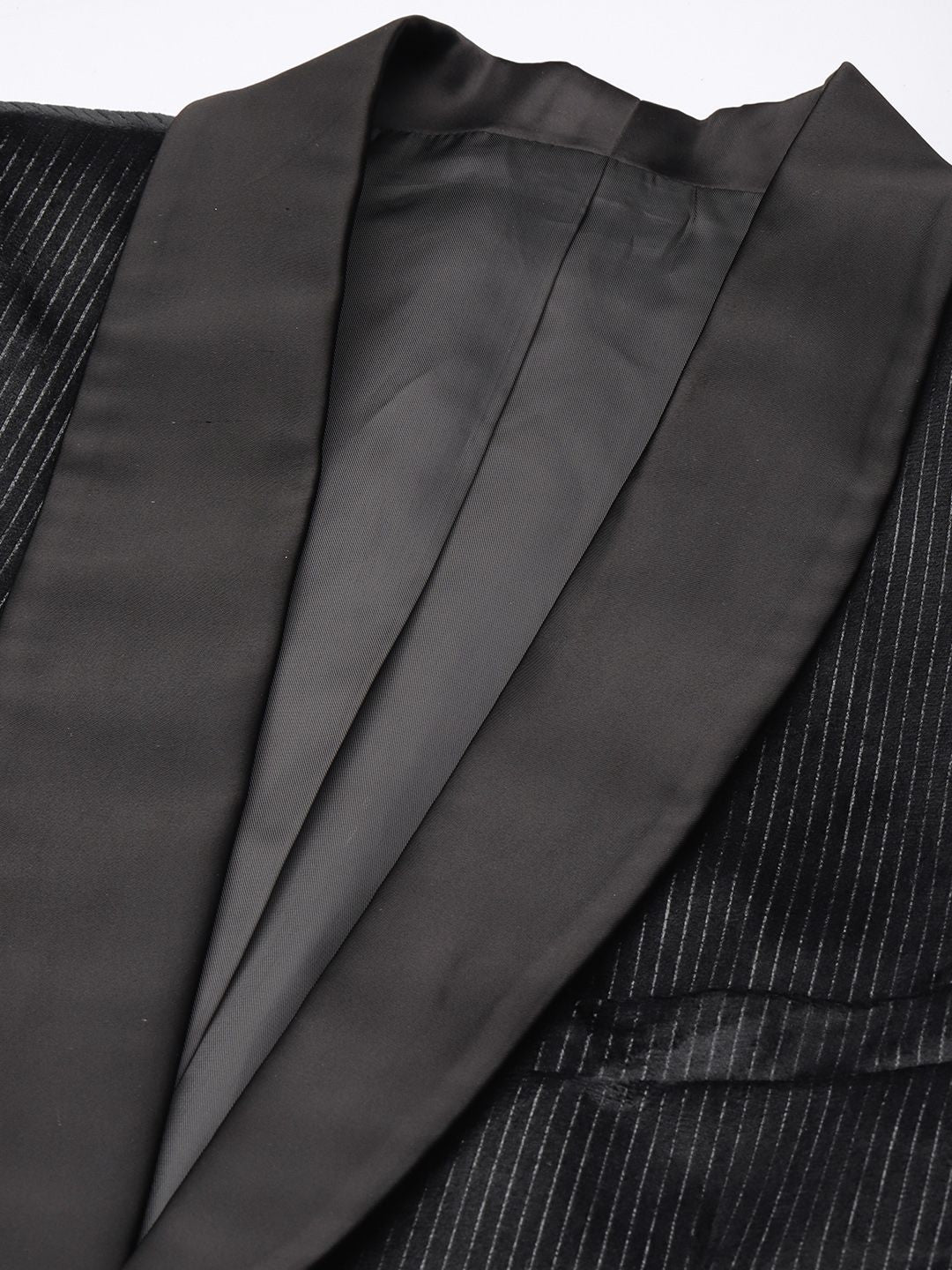 House of Pataudi Red Carpet Line Striped Shawl Collar Single-Breasted Velvet Finish Blazer
