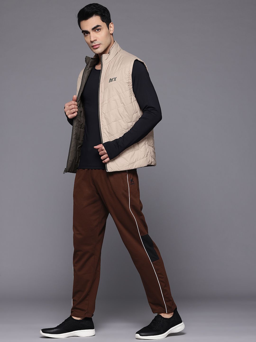 HRX by Hrithik Roshan Men Colourblocked Lifestyle Joggers
