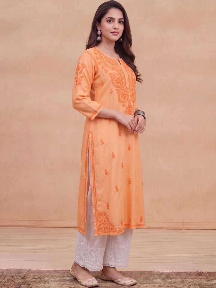 Rumah Wanita Chikankari Motif Etnik Sulam Benang Kerja Kurta