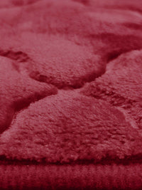 Story@home Red Textured Microfiber Anti Skid 210 GSM Bath Mat