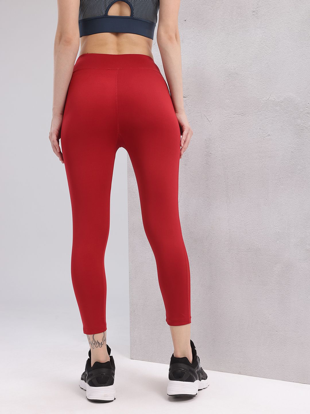 HRX by Hrithik Roshan Women Brand Logo Detail Mesh Rapid-Dry Cropped Training Tights