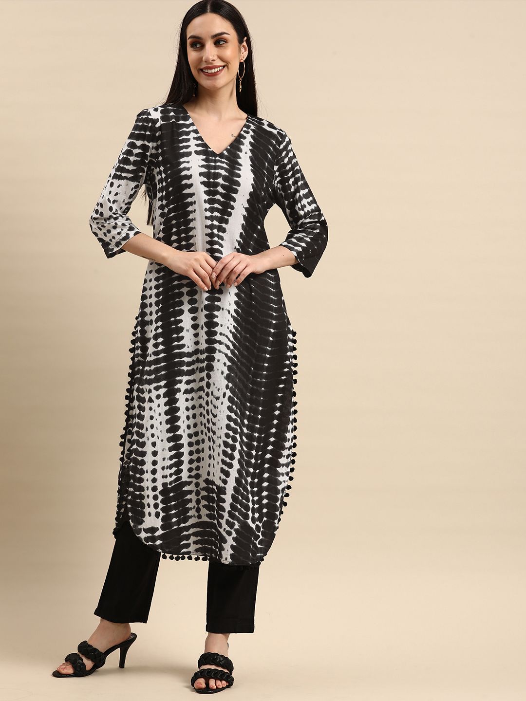 Anouk Women Black & White Tie n Dye V Neck Pure Cotton Kurta