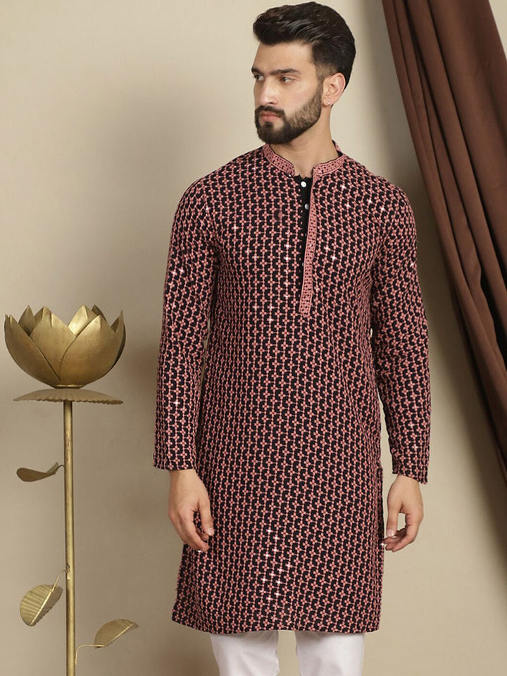 Anouk Kolar Mandarin Sulam Geometrik Labuci Kapas Kurta Lurus